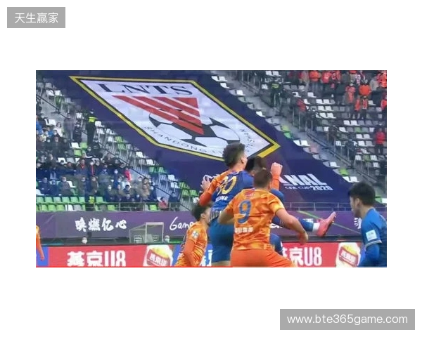 博主:国安下午集结韩佳奇现身,个别球员已从基地搬走私人物品