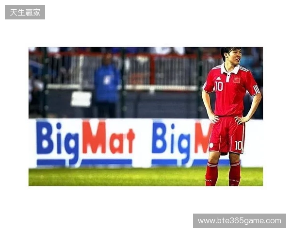 邓卓翔、常卫魏、闫毅等人参加2025武汉足球明星表演赛