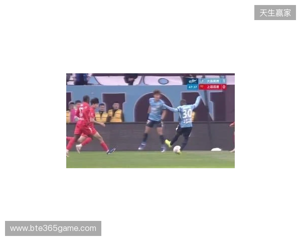 前3轮2负!海港0-1送英博赛季首胜 马莱莱助攻阿奇姆彭制胜